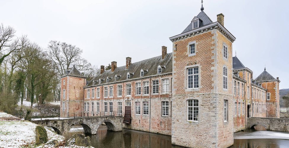 Château d'Oulhaye, Saint-Georges-sur-Meuse, Belgium, Belgium